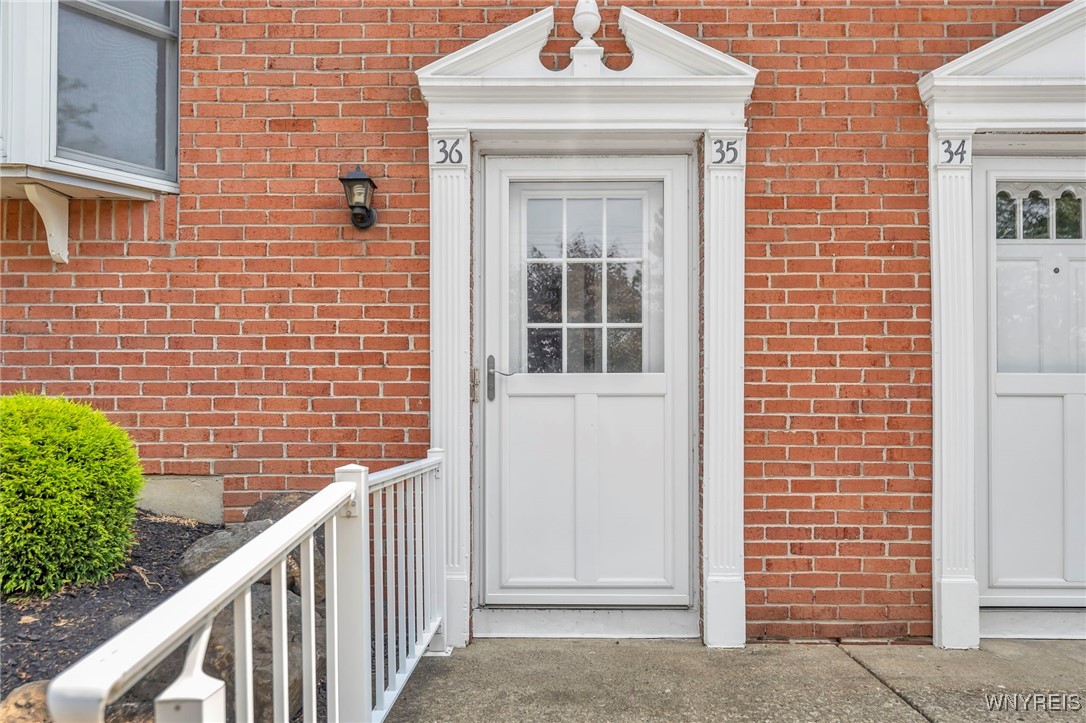 photo 2 : 3907 Bowen Road 35, Lancaster NY 14086