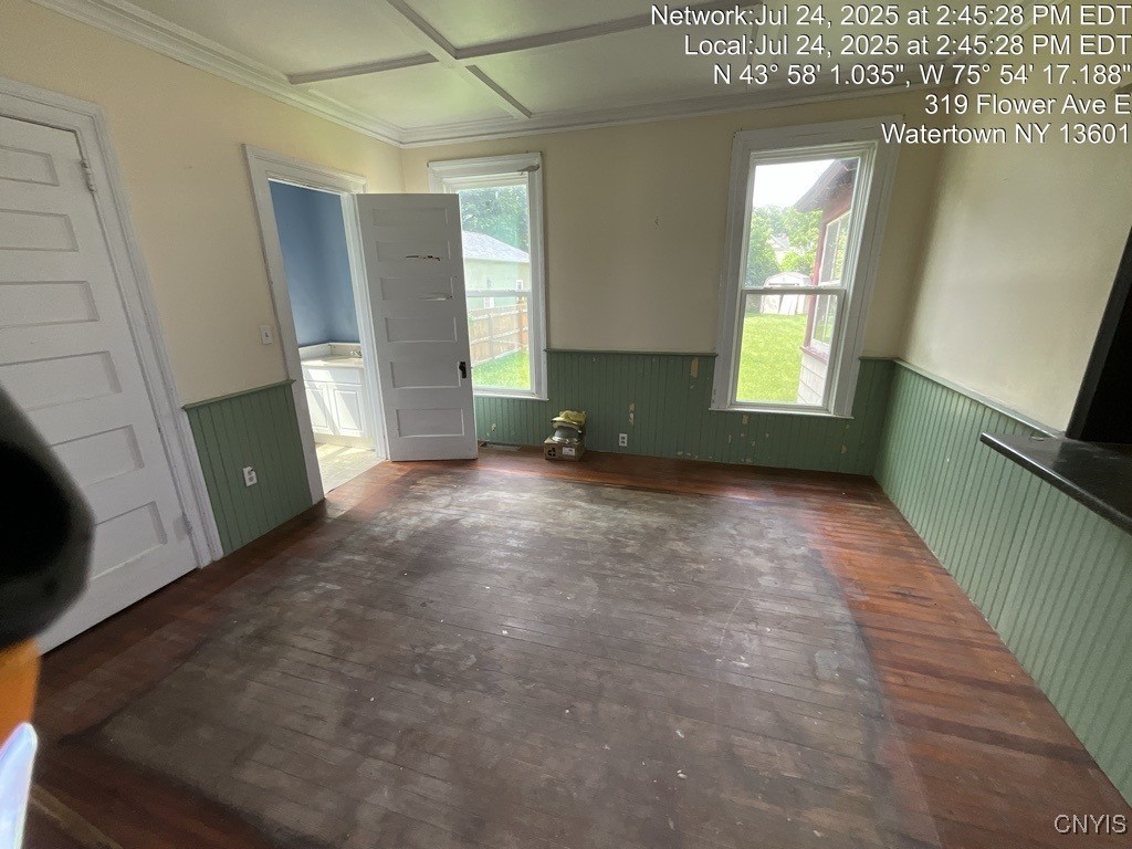 photo 4 : 319 Flower Avenue East, Watertown City NY 13601