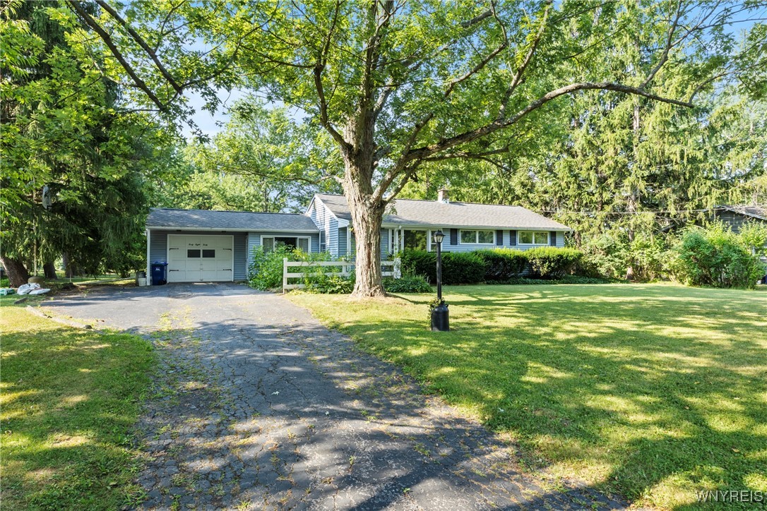 photo undefined: 4840 Meyer Road, Pendleton NY 14120