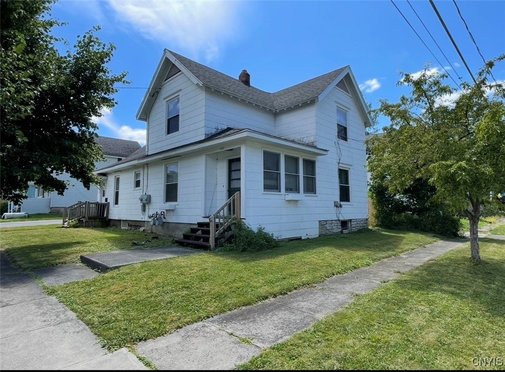 photo 1 : 1102 Salina Street, Watertown City NY 13601