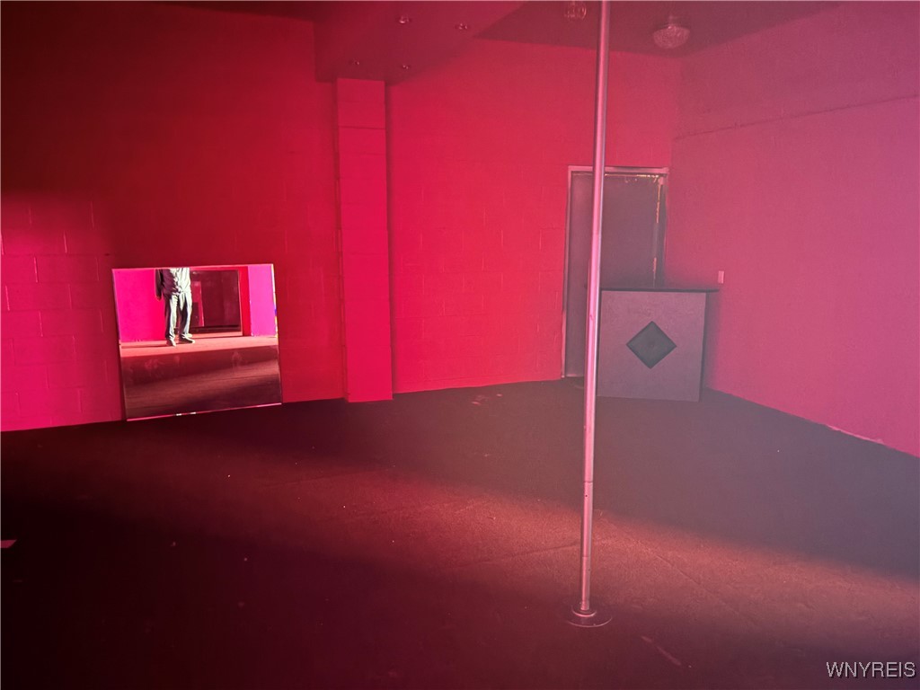 photo undefined: 1414 Main Street, Niagara Falls NY 14305