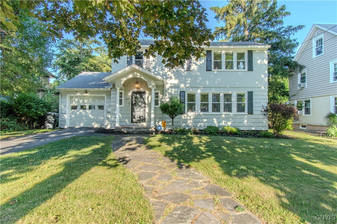 photo sIuU: 727 Ball Avenue, Watertown City NY 13601