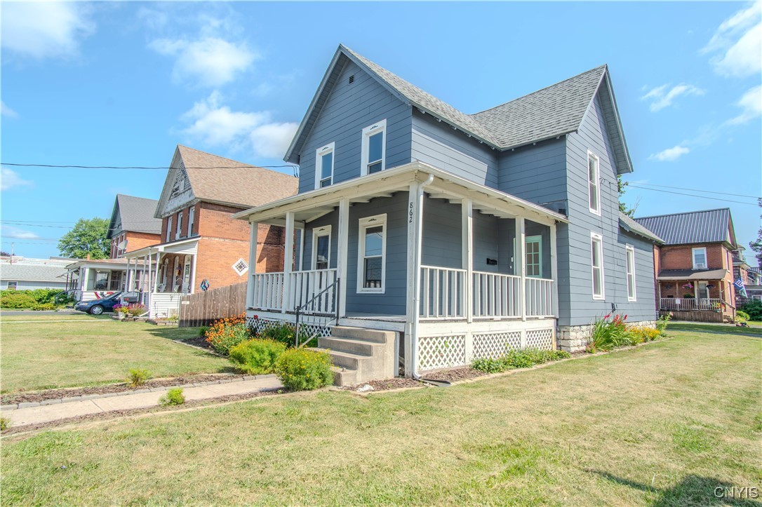 photo undefined: 862 West Main Street, Watertown City NY 13601