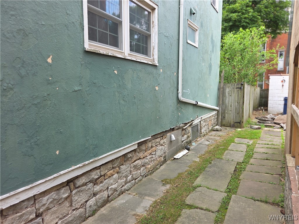 photo 4 : 222 High Street, Lockport City NY 14094