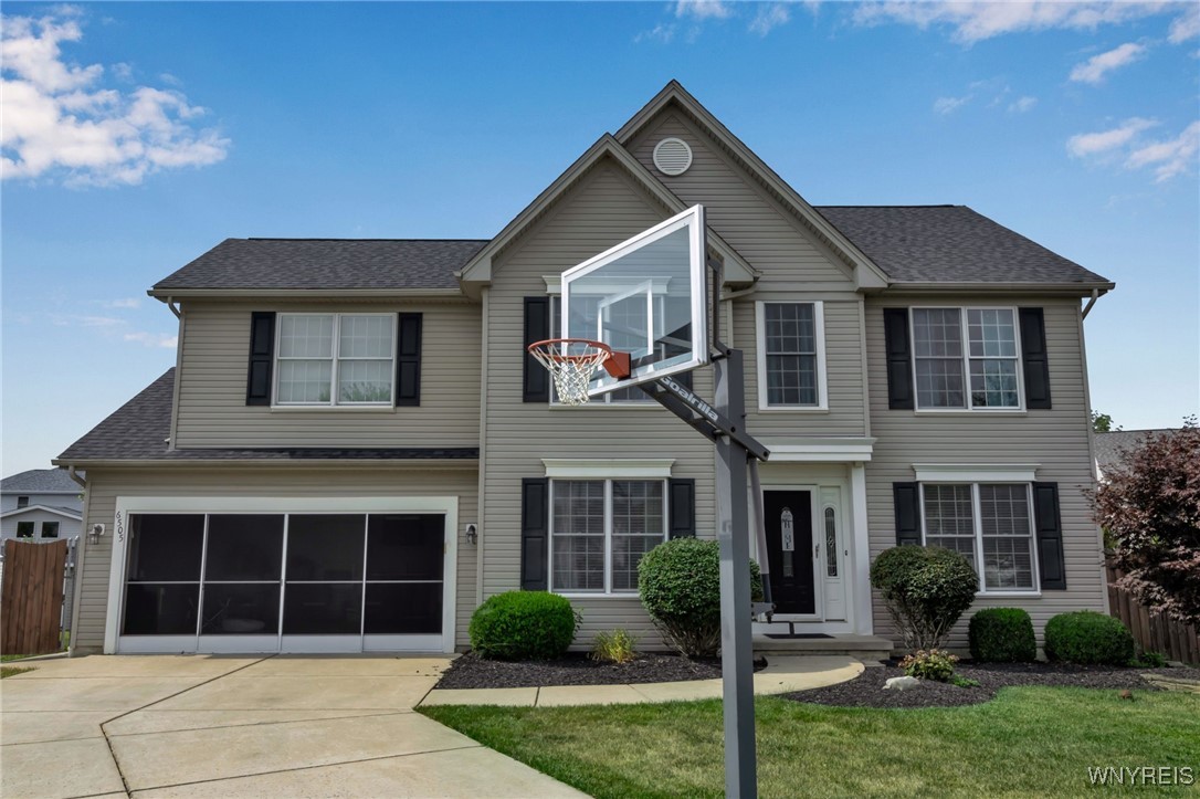 photo 2 : 6505 Pincherry Way, Hamburg NY 14085