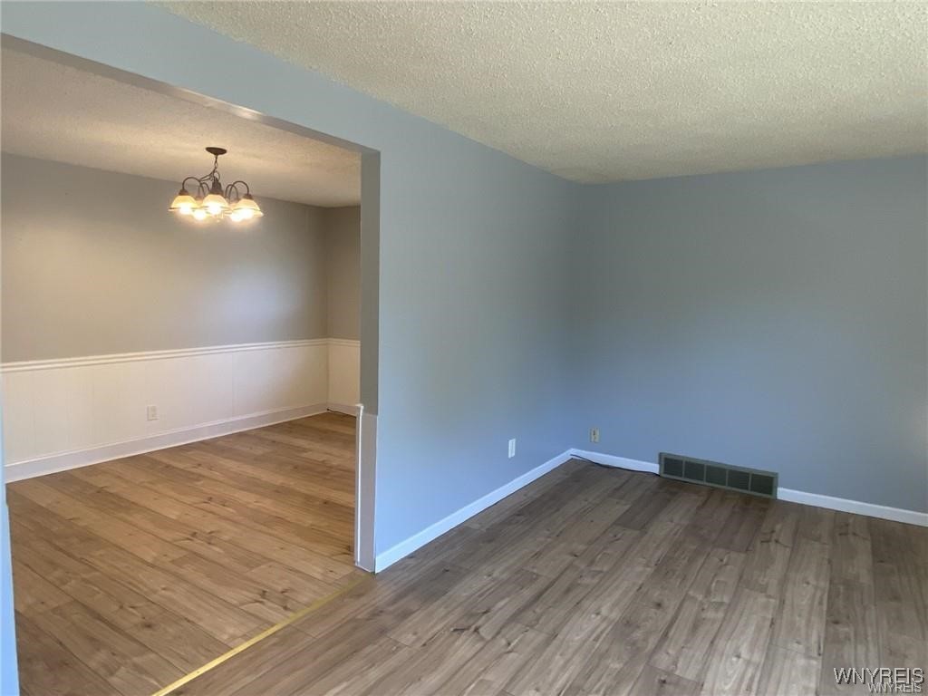 photo 4 : 52 Acacia Drive Upper, Amherst NY 14228