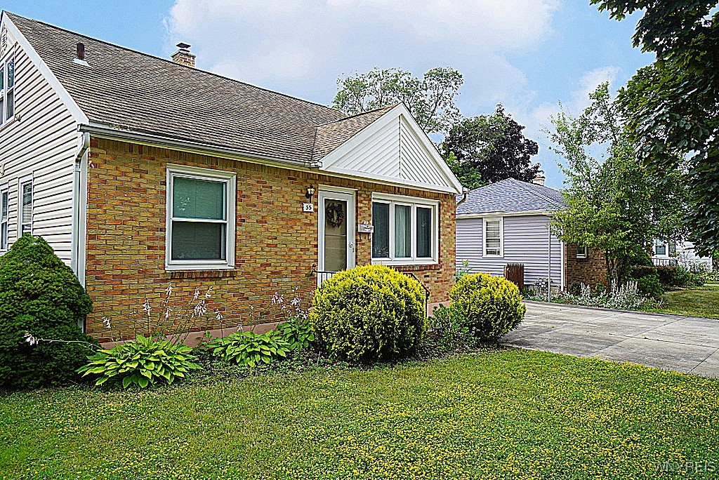 photo 0deEO77wsjPY5Rrzobt3bNIcA: 55 Cornell Avenue, Amherst NY 14226
