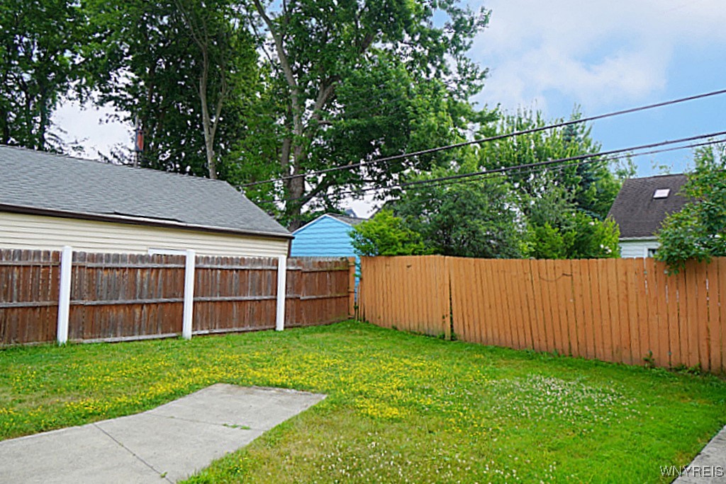 photo c3n2EADKn6aUeNTANC0LChwGVv0D0: 55 Cornell Avenue, Amherst NY 14226