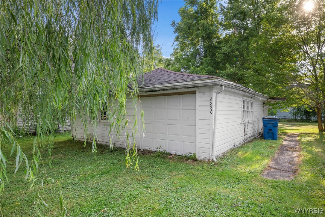 photo undefined: 6880 Wellington Drive, Evans NY 14047