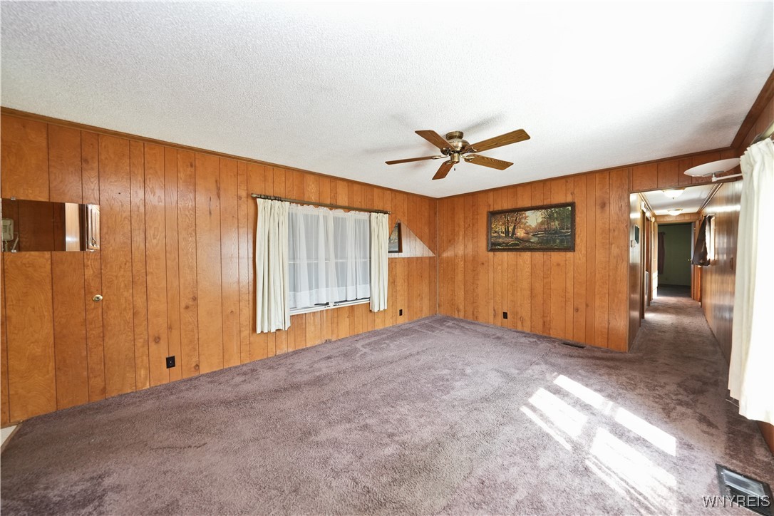 photo 4 : 182 Bush Gardens, Alden NY 14004