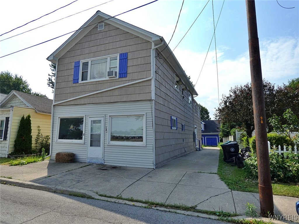 photo 1 : 141 Niagara Street, Tonawanda NY 14150