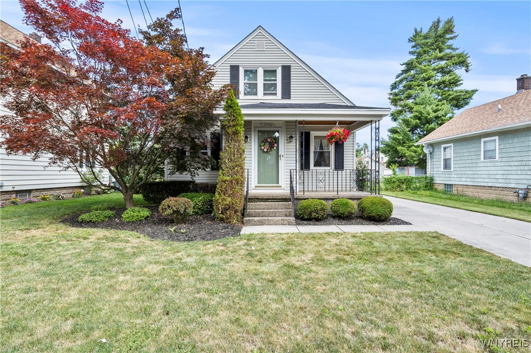 photo Vqfv8LIhcxVcTTNodX-3c: 2236 Linwood Avenue, Niagara Falls NY 14305