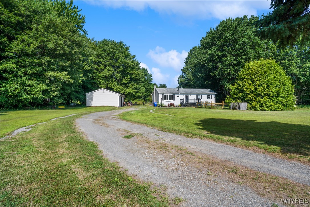 photo undefined: 1590 Carmen Road, Somerset NY 14012