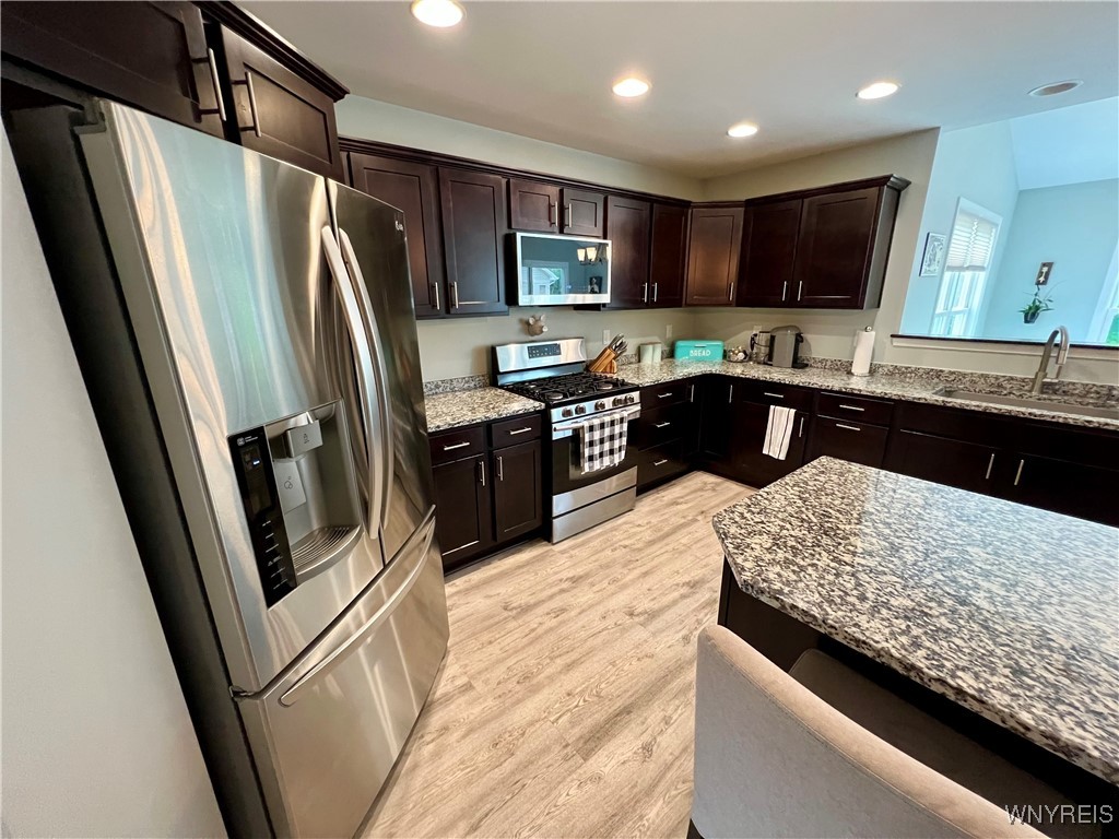 photo 4 : 59 Chancellor Lane, West Seneca NY 14224