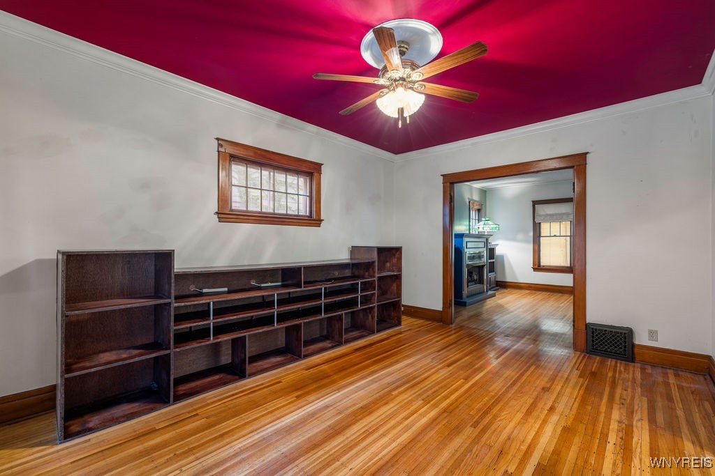 photo : 1148 Haeberle Avenue, Niagara Falls NY 14301