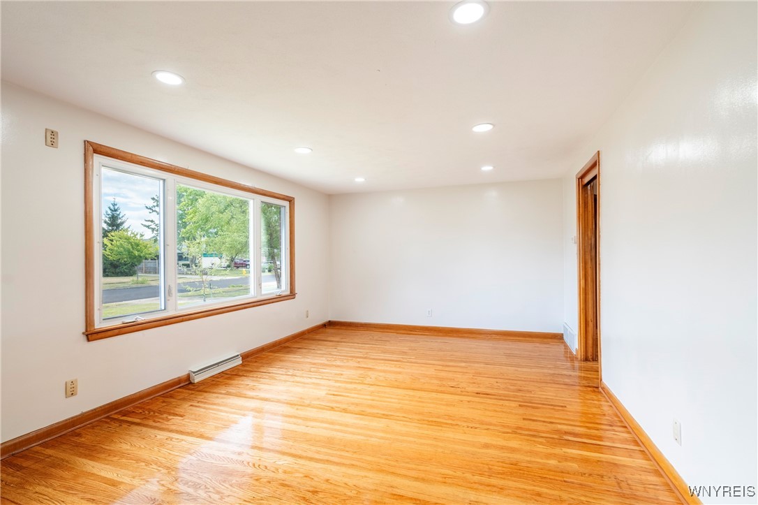 photo o: 144 Alberta Drive, Amherst NY 14226