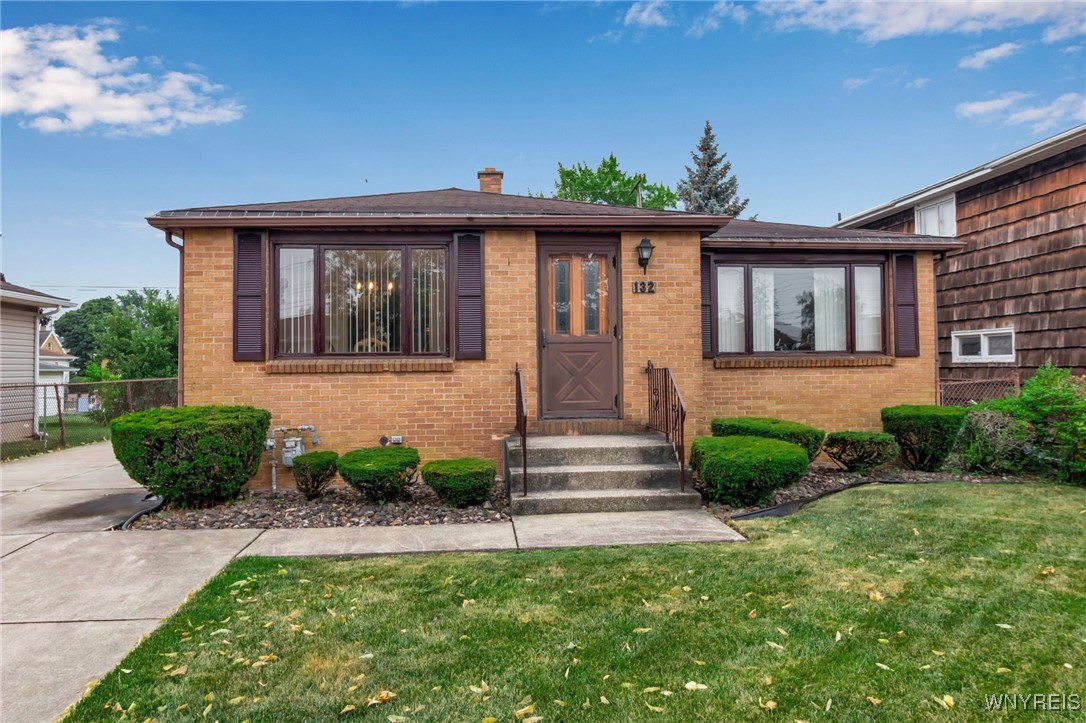 photo undefined: 132 Santin Drive, Cheektowaga NY 14225