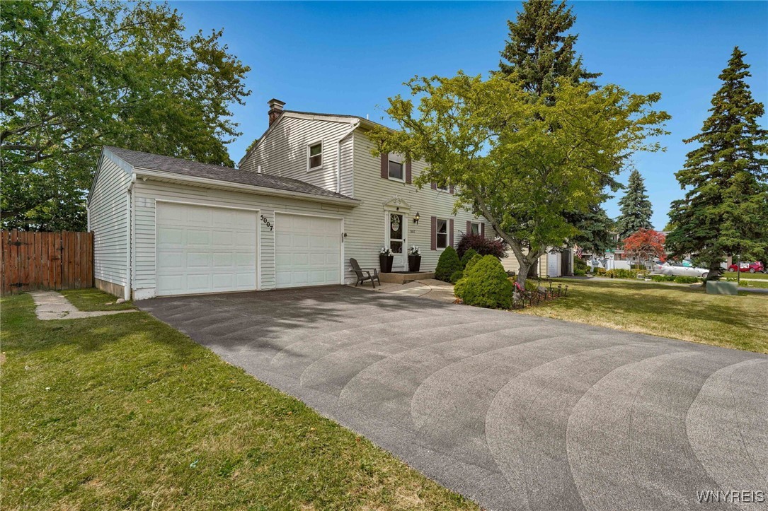 photo undefined: 5007 Overlook Point, Hamburg NY 14075