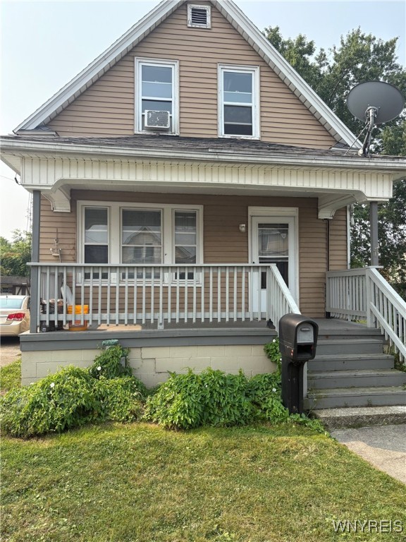 photo undefined: 17 Peach Street, Lackawanna NY 14218