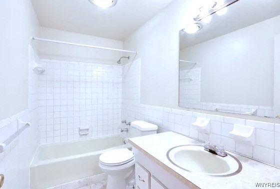 photo undefined: 86 #11 Sunndridge, Amherst NY 14228