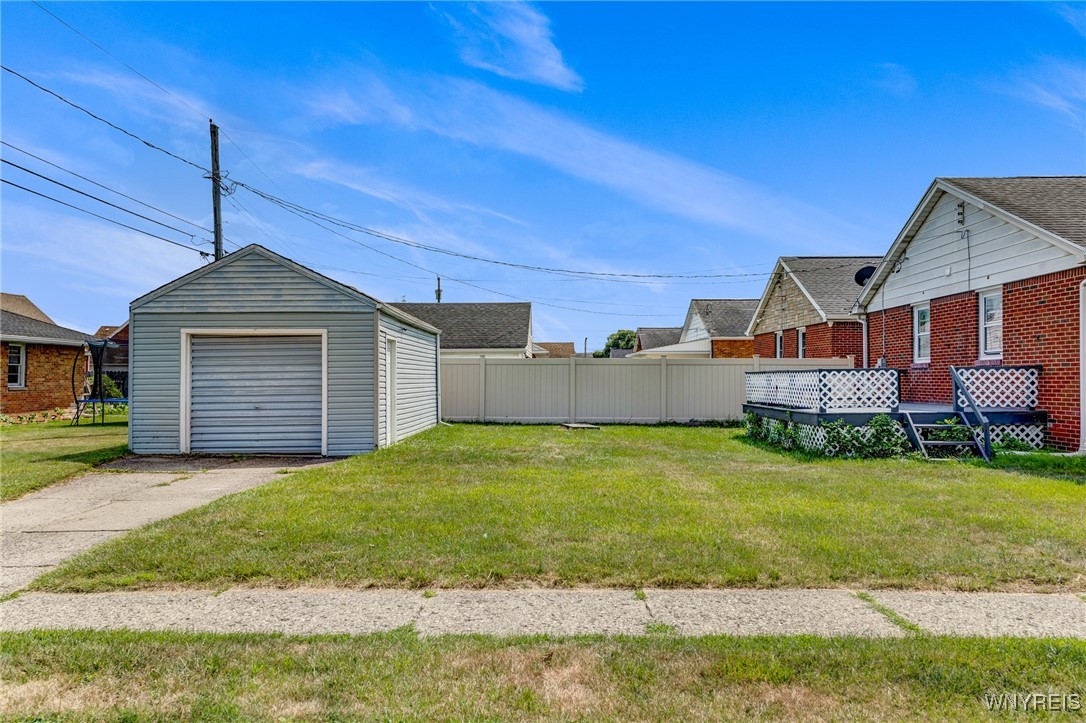 photo undefined: 191 Eastland Parkway, Cheektowaga NY 14225