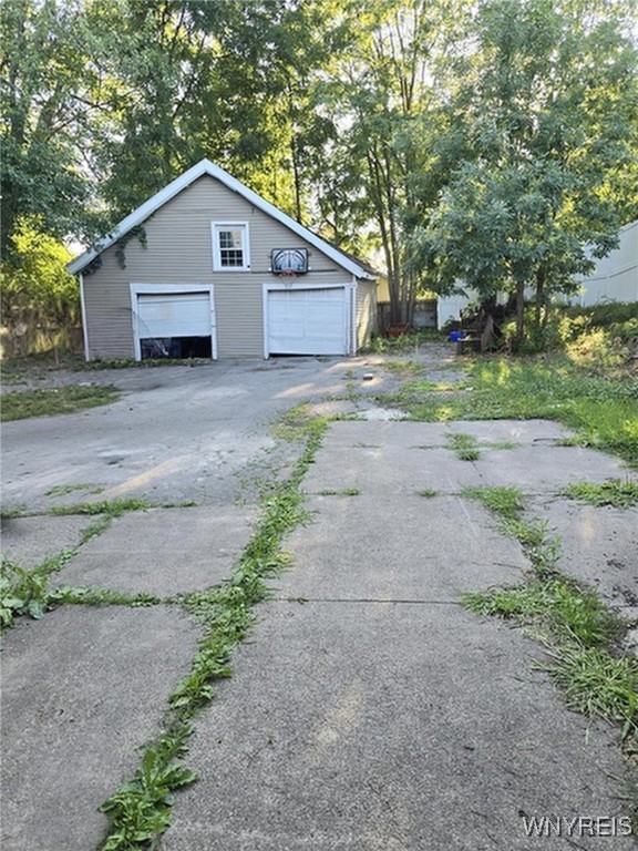 photo undefined: 143 South Transit Street, Lockport City NY 14094