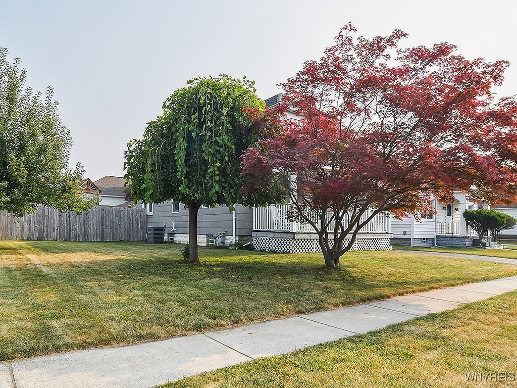 photo undefined: 50 Hawro Place, Lancaster NY 14043