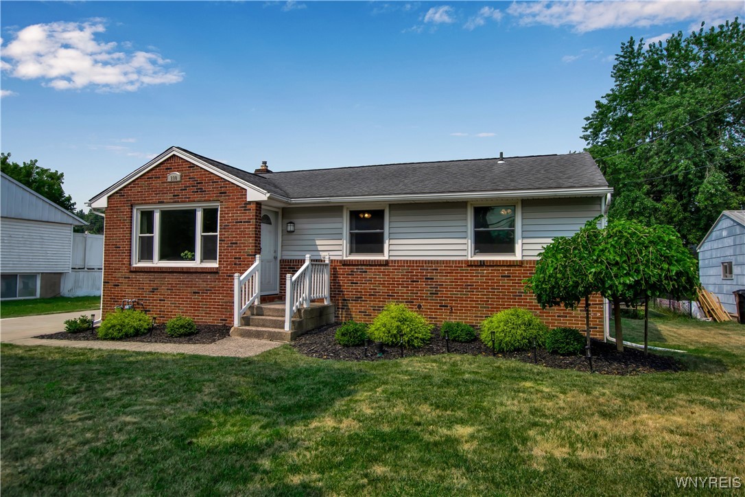 photo undefined: 290 Seneca Place, Lancaster NY 14086