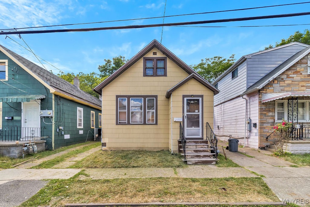 photo 0pmOdjDEkJV: 90 Coit Street, Buffalo NY 14206