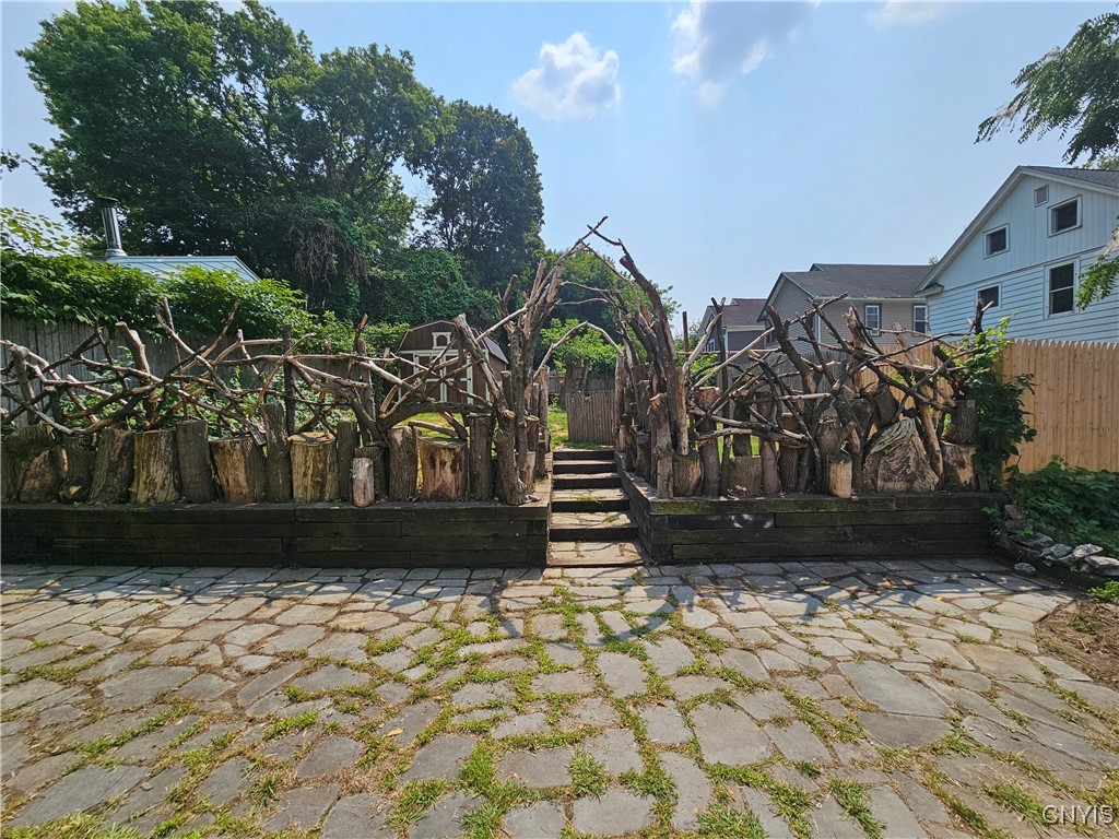 photo 4 : 34 Orchard Street, Auburn NY 13021