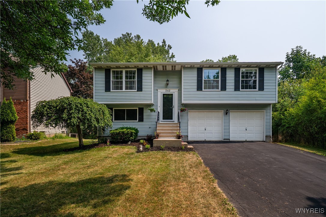 photo undefined: 342 Greengage Circle, Amherst NY 14051