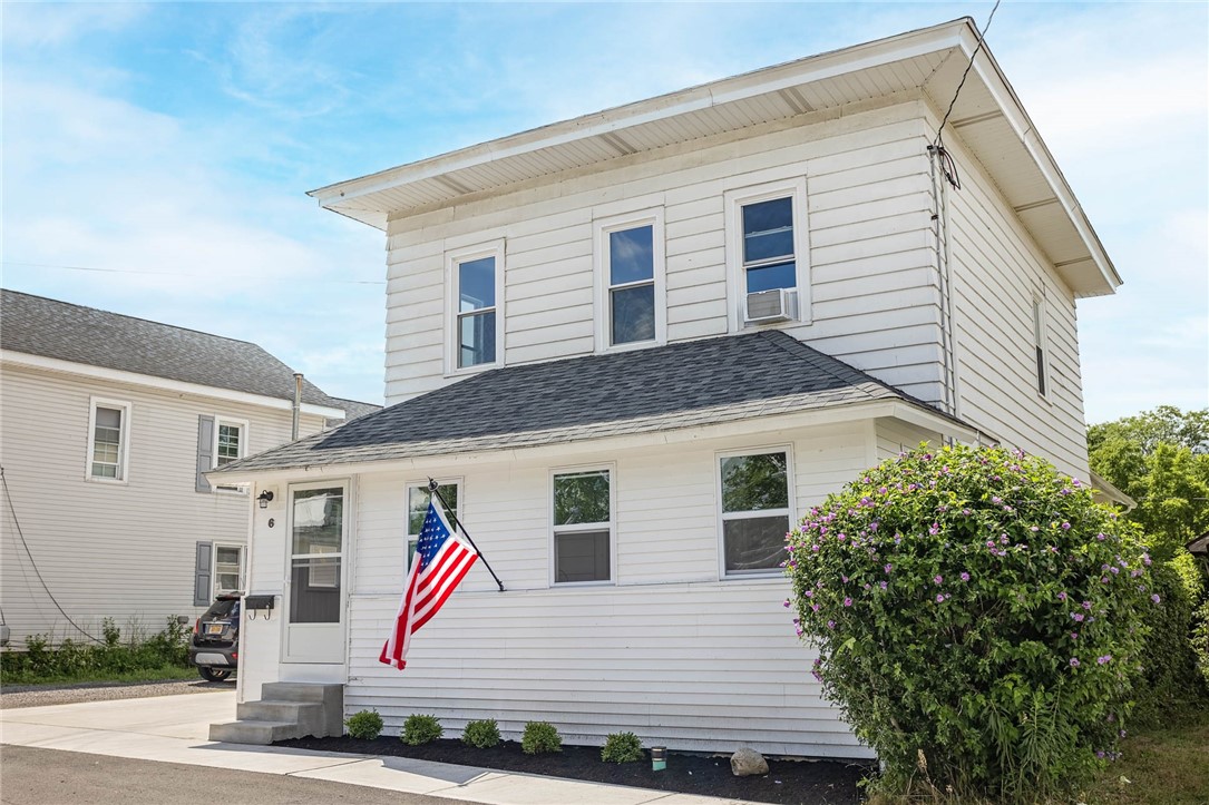 photo aKLo16: 6 Mill Street, Newstead NY 14001
