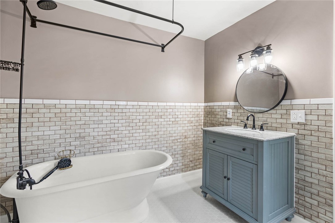 photo 1 : 6 Mill Street, Newstead NY 14001