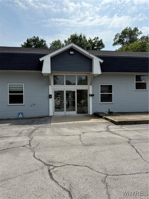 photo undefined: 4390 Quinby Drive, Hamburg NY 14075