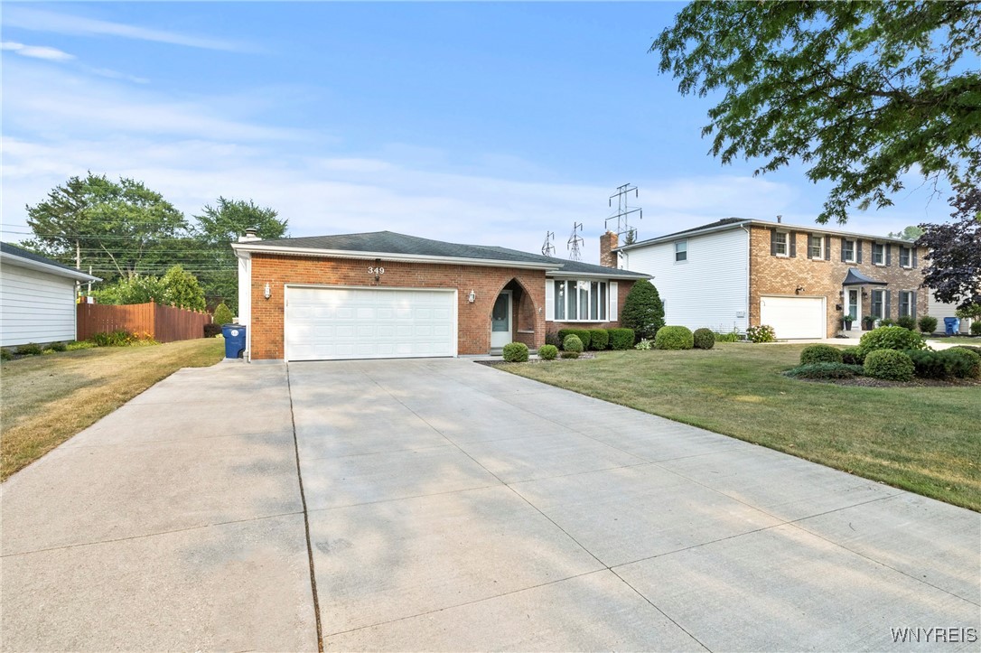 photo 2 : 349 Siegfried Drive, Amherst NY 14221