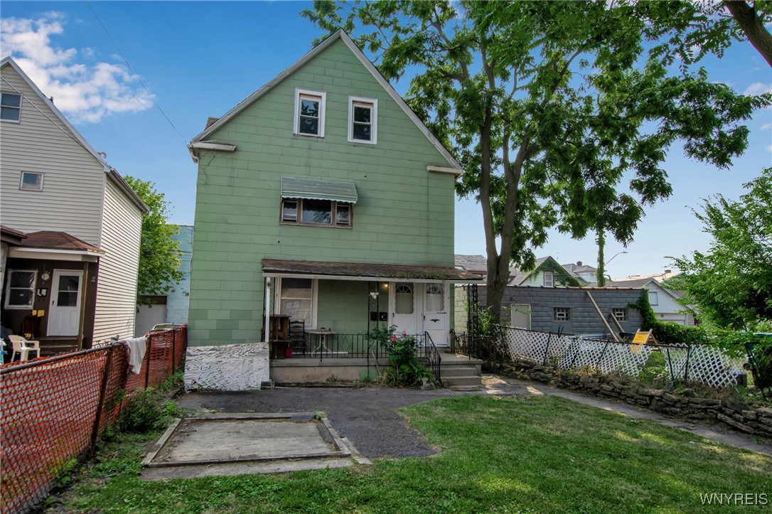 photo undefined: 563 Tronolone Place, Niagara Falls NY 14301