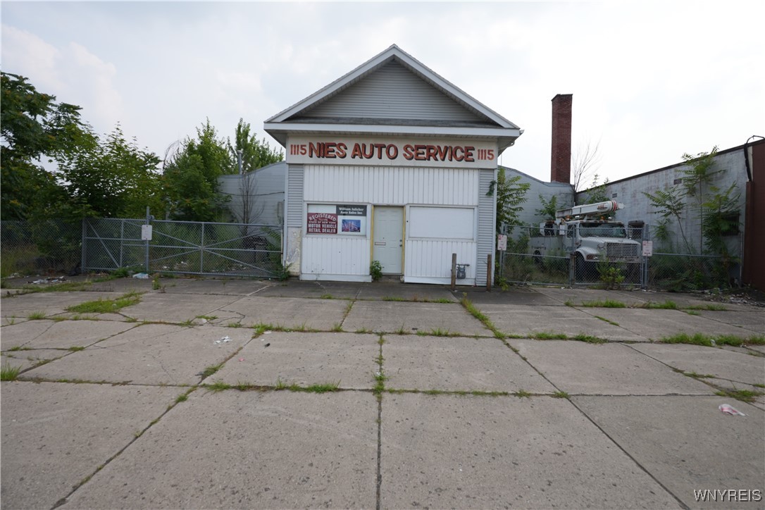 photo undefined: 1115 East Ferry Street S, Buffalo NY 14211
