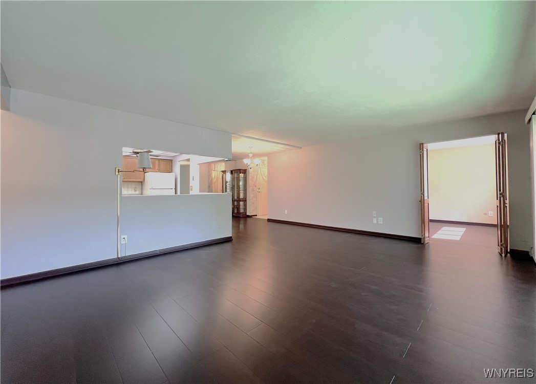 photo 4 : 31 Park Lane Court, Amherst NY 14221