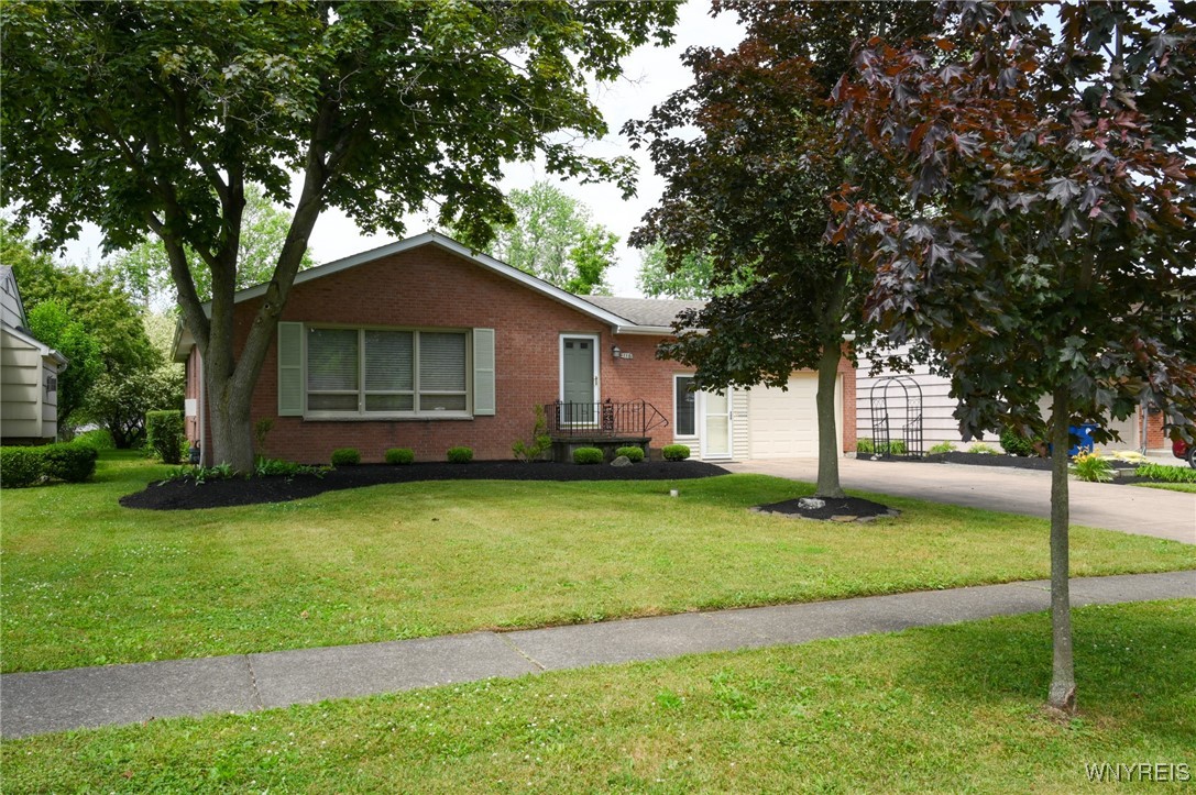 photo undefined: 116 Segsbury Road, Amherst NY 14221