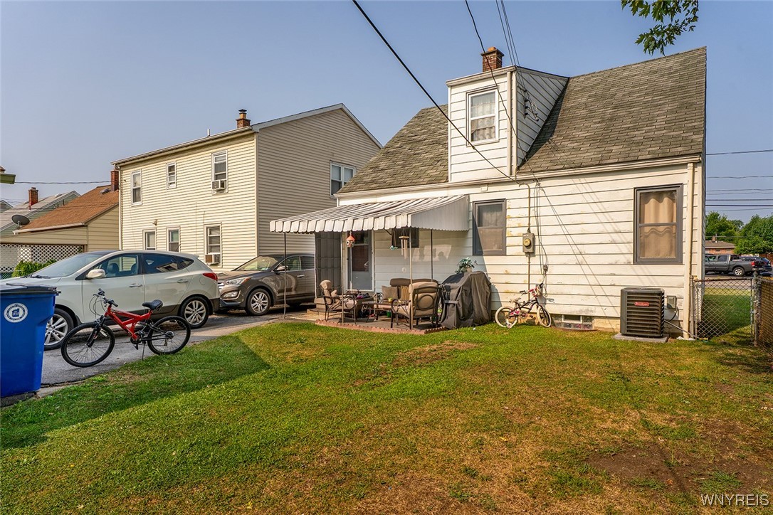photo rU9R43PyMqyiiTZLcnymnBPEQOUI8p: 4335 Bailey Avenue, Amherst NY 14226