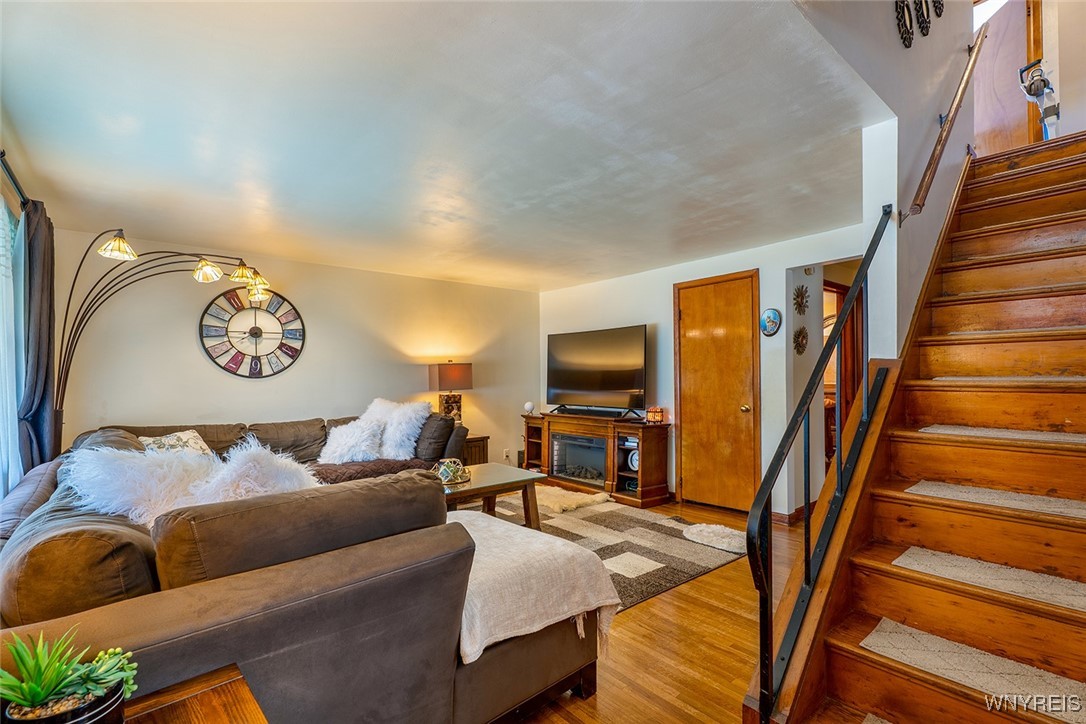 photo 4 : 4335 Bailey Avenue, Amherst NY 14226