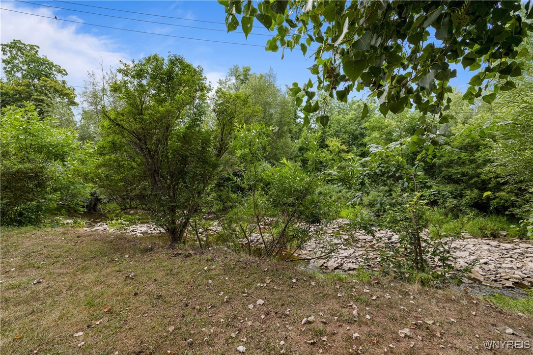 photo 4 : 9 Mill Street, Newstead NY 14001