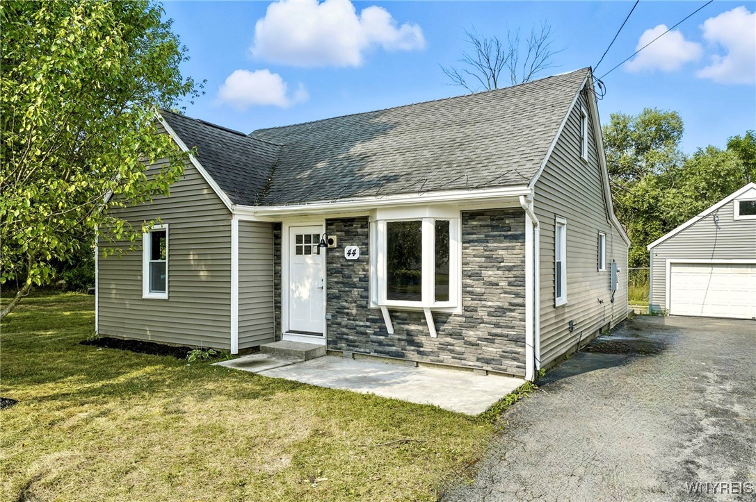 photo undefined: 44 Hanover Street, Tonawanda NY 14150
