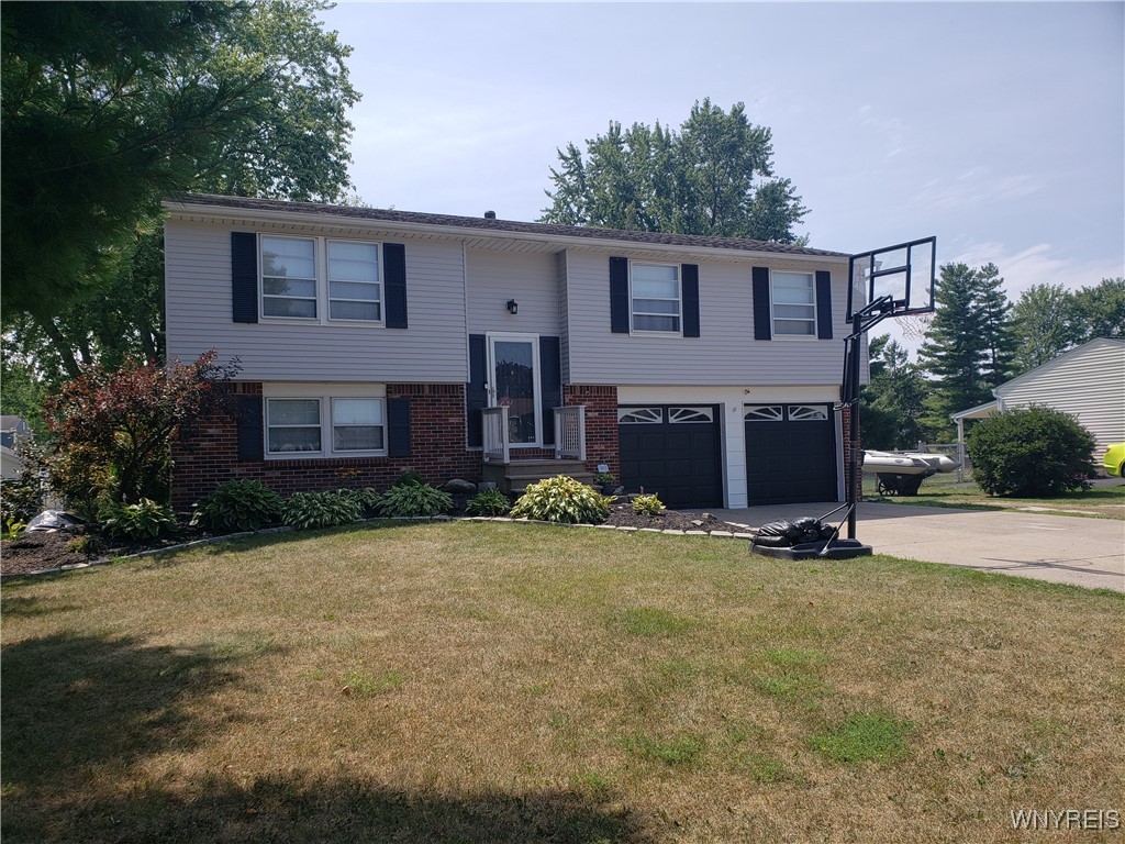 photo undefined: 329 Laurie Lane, Grand Island NY 14072