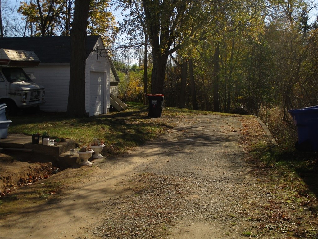 photo undefined: 731 Ridge Road, Webster NY 14580