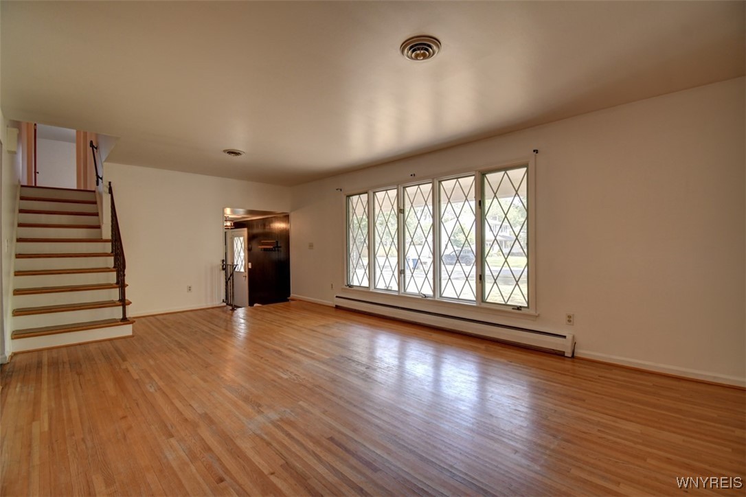 photo 2 : 10 Sweetwood Drive North, Amherst NY 14228