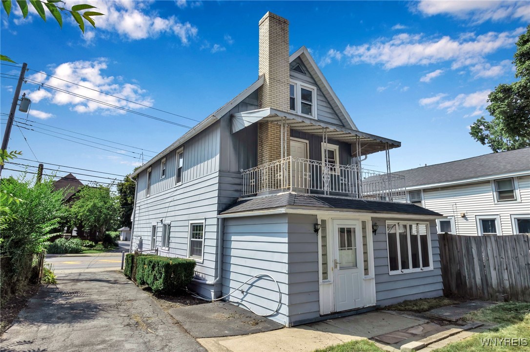 photo undefined: 85 Lake Street, Hamburg NY 14075