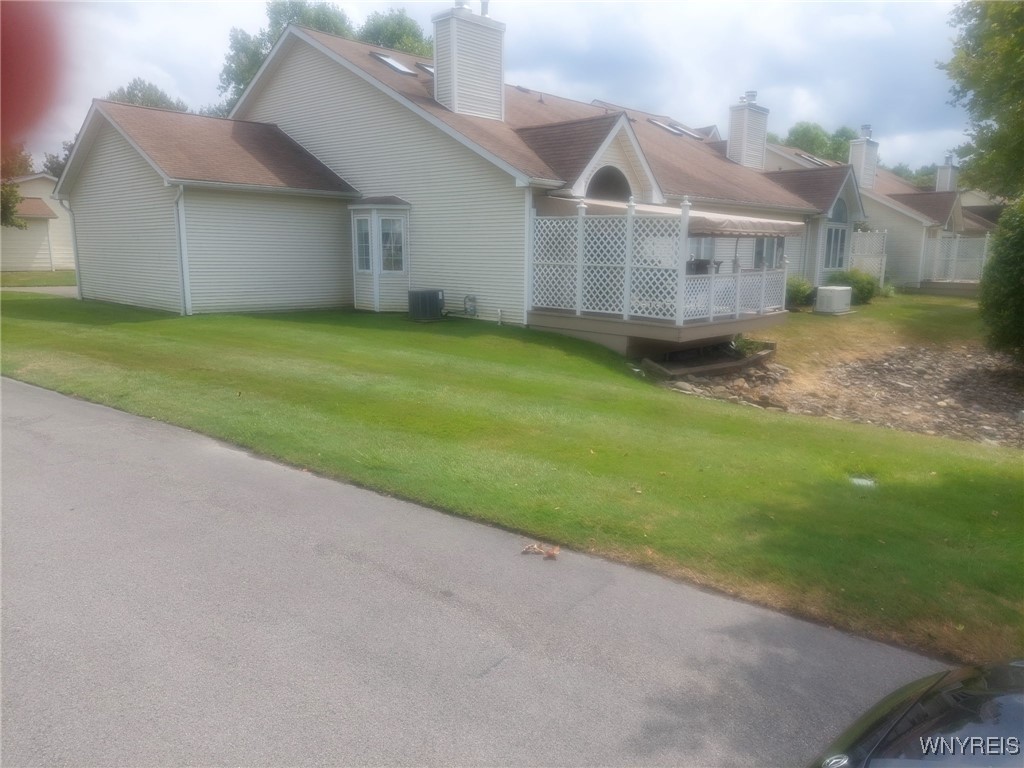 photo ntxSqV0efk0otnLw0lyzvUI5O8QgOibcg8: 1 Sweet Bay Ln, Amherst NY 14221