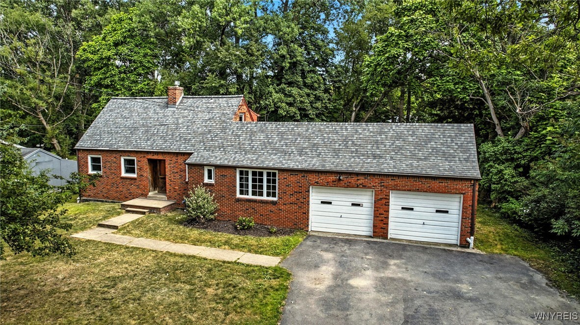 photo 3 : 5061 Ellicott Road, Orchard Park NY 14127
