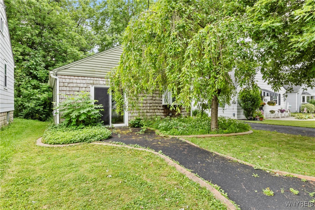 photo undefined: 35 Maple Street, Tonawanda NY 14150